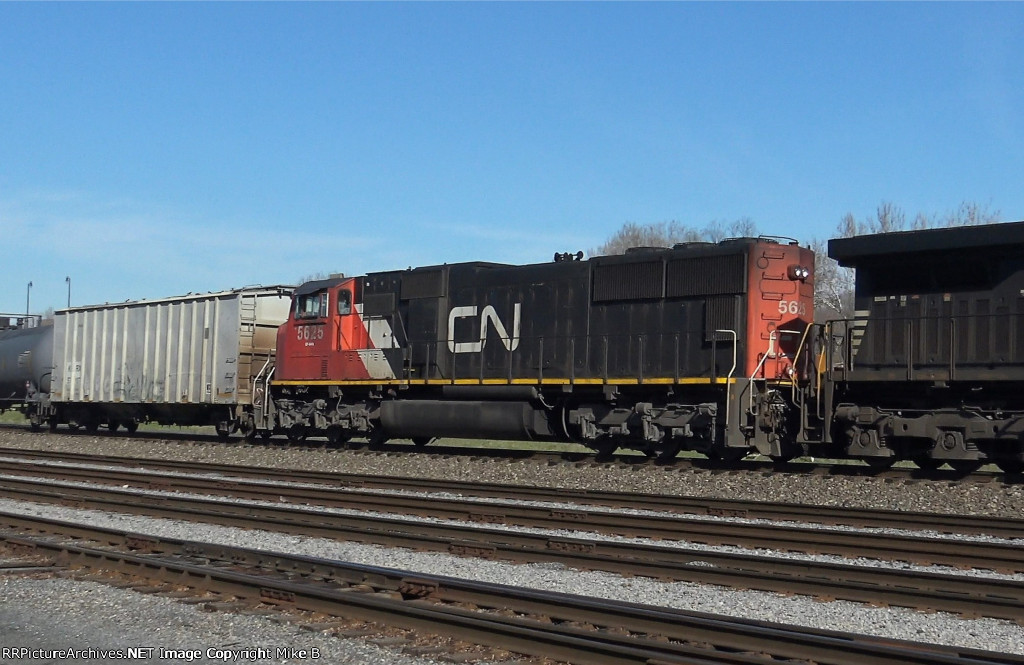 CN 5625